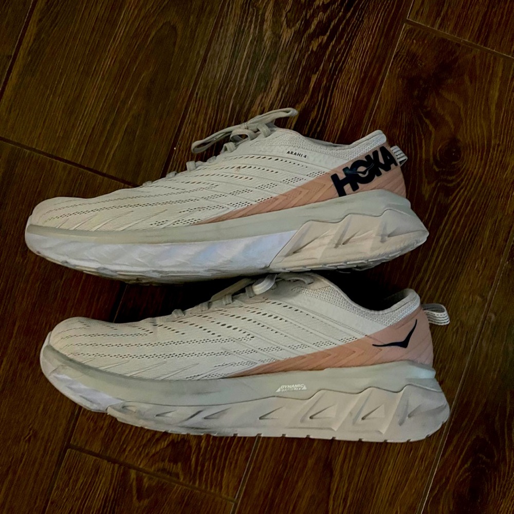 Hoka One One - Picture 5 of 6